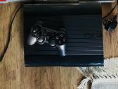 Žaidimų konsolė PS3 + žaidimai