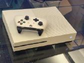 Xbox One S 500gb su žaidimais su garantija