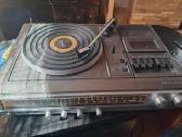 Du vintažiniai Philips audio aparatai – 22ah901/50