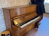 Pianinas Legnica su kėdute - nuotraukos Nr. 3