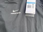 Nike maikutes pigiau nei uz puse kainos