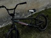 Parduodamas BMX dviratis.
