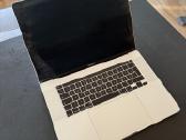MacBook Pro 16 2019 i7 16gb RAM 512gb SSD – laba