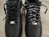Supreme Nike air force 42 dydžio.