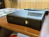 Xbox 360 su Kinect ir Žaidimais