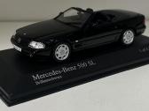 Kolekciniai modeliukai-mercedes Benz 500sl