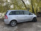 Parduodama opel zafira daužta