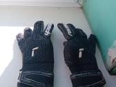 Mazai naudotos originalios futbolo pirstinės