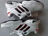 Adidas kedai - nuotraukos Nr. 6