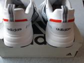 Adidas kedai - nuotraukos Nr. 8