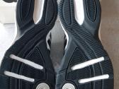 Adidas kedai - nuotraukos Nr. 9