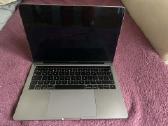 MacBook Pro 13 2019