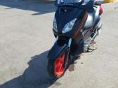 Parduodu motoroleri Yamaha Yp250r X-max