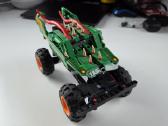 Lego mašina (jau sudėliota)