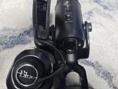 Blue Yeti Usb mikrofonas + Blue ausinės