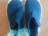 Decathlon vaikiški vandens batai 32-33