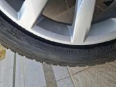 VW Golf ratlankiai su geros būklės padangom - nuotraukos Nr. 3