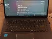 Asus vivobook 14 i3-1115g4,8gb RAM, 256gb SSD