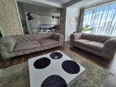 Chesterfield tipo sofos