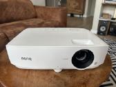 Benq tw533 projektorius