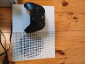 Parduodamas Xbox One S 1tb su priedais +3 žaidimai - nuotraukos Nr. 2