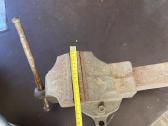 Spaustuvas spaustuvai suspaudejas grezimo stakles