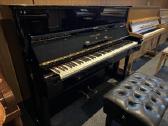 Steinway and Sons pianinas