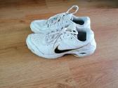 Balti Nike kedai