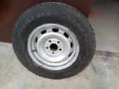 185/75r14c priekabai.235/70 R16