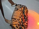 Guess Vintage Leopard Print Canvas Shoulder Bag. - nuotraukos Nr. 5