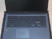 Asus Vivobook 15