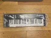 Alesis V49 Mkii 49 klavišų Midi klaviatūra - nuotraukos Nr. 2
