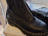 Suvarstomieji batai Sinclair Dr.martens - nuotraukos Nr. 4