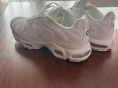 Nike Tn white