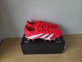 Adidas predator futbolo bateliai