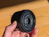 Sony Fe 40mm f/2.5 G Objektyvas
