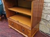 Vintažinė mid century riešutmedžio spintelė - nuotraukos Nr. 18