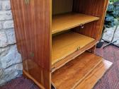 Vintažinė mid century riešutmedžio spintelė - nuotraukos Nr. 23