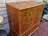 Vintažinė mid century riešutmedžio spintelė - nuotraukos Nr. 31