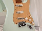 Elektrinė gitara Squier Stratocaster - nuotraukos Nr. 2