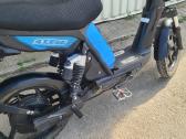 Elektrinis motoroleris Escuta - nuotraukos Nr. 7