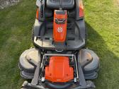 Sodo traktoriukas Husqvarna rider r420tsx awd - nuotraukos Nr. 2