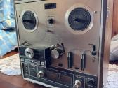 Akai X-201d