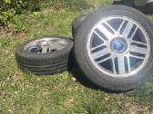 Ratlankiai Ford su padangomis