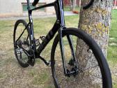Parduodamas Giant Defy Advanced dviratis