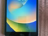 iPad 5th Gen 32 GB