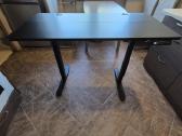 Stalas 130€