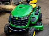 John deere S140