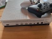 Xbox One S White 1tb (2 pulteliai+10 žaidimų) - nuotraukos Nr. 3