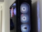 Žvėris žaidimams: Ryzen 7 7800x3d + Rtx 5070 Ti - nuotraukos Nr. 2